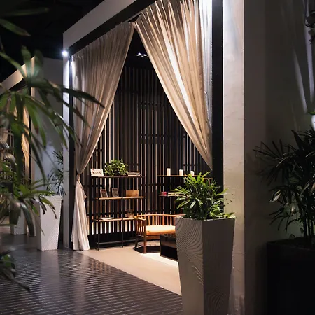 Studio M Hotel Singapore-3